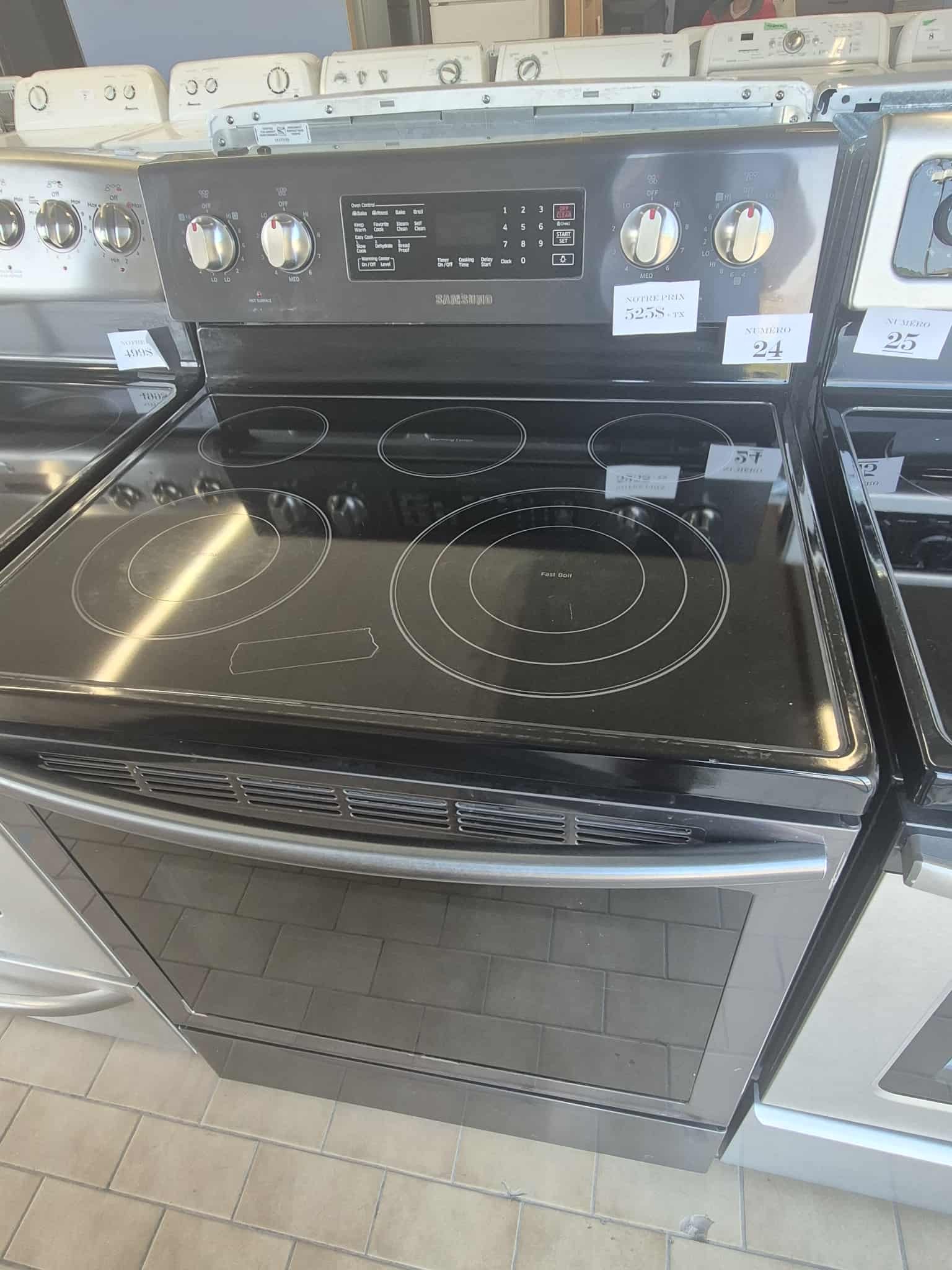#24 Cuisinière Samsung – Black Stainless vitrocéramique