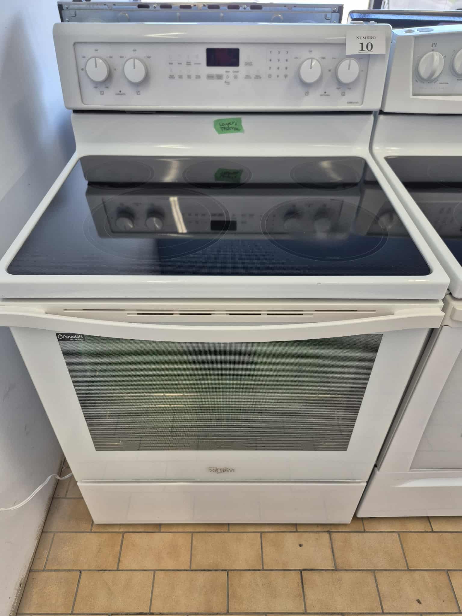 #10 whirlpool-cuisiniere-vitroceramique