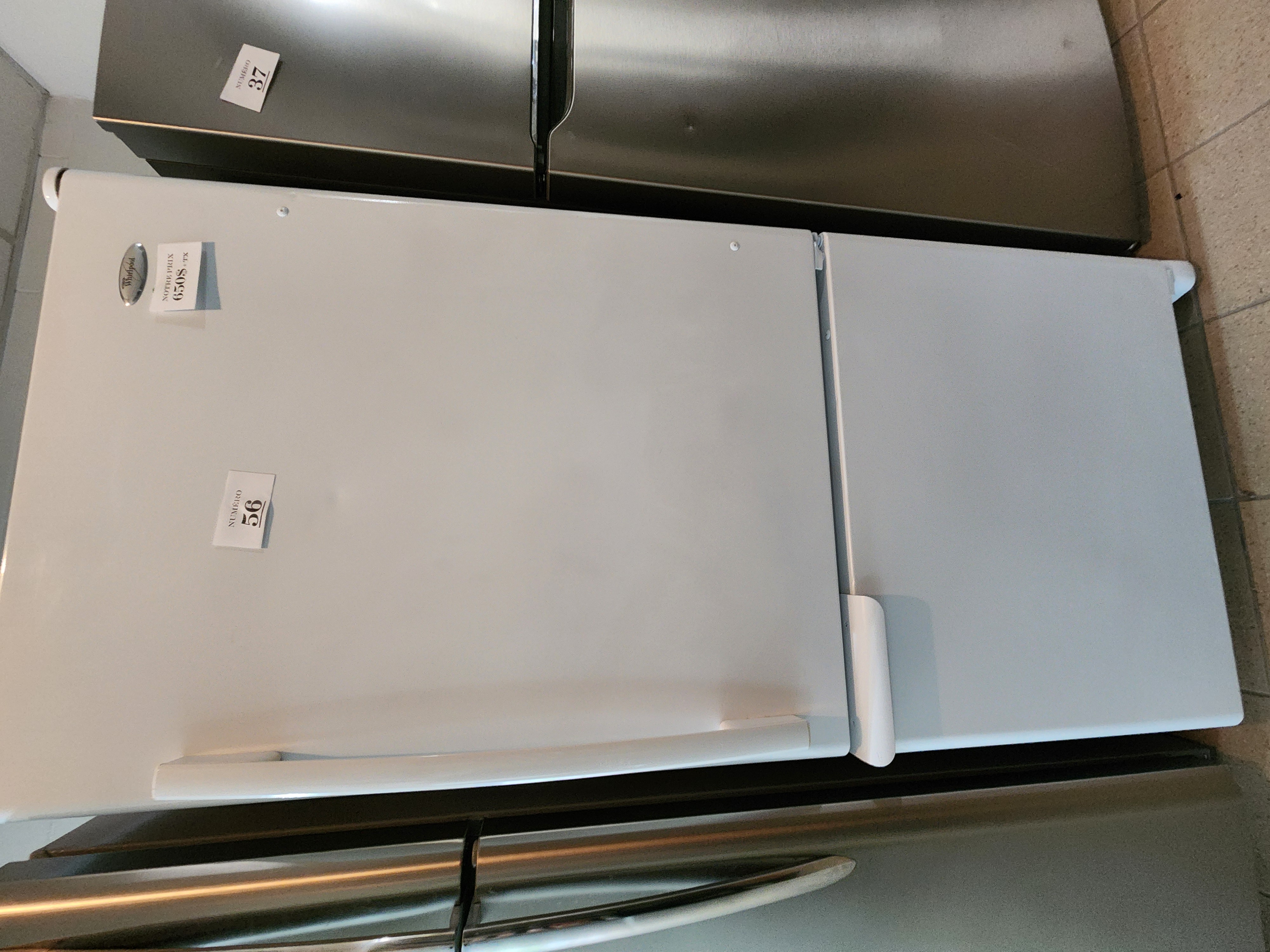 #56 refrigerateur congelateur en bas
