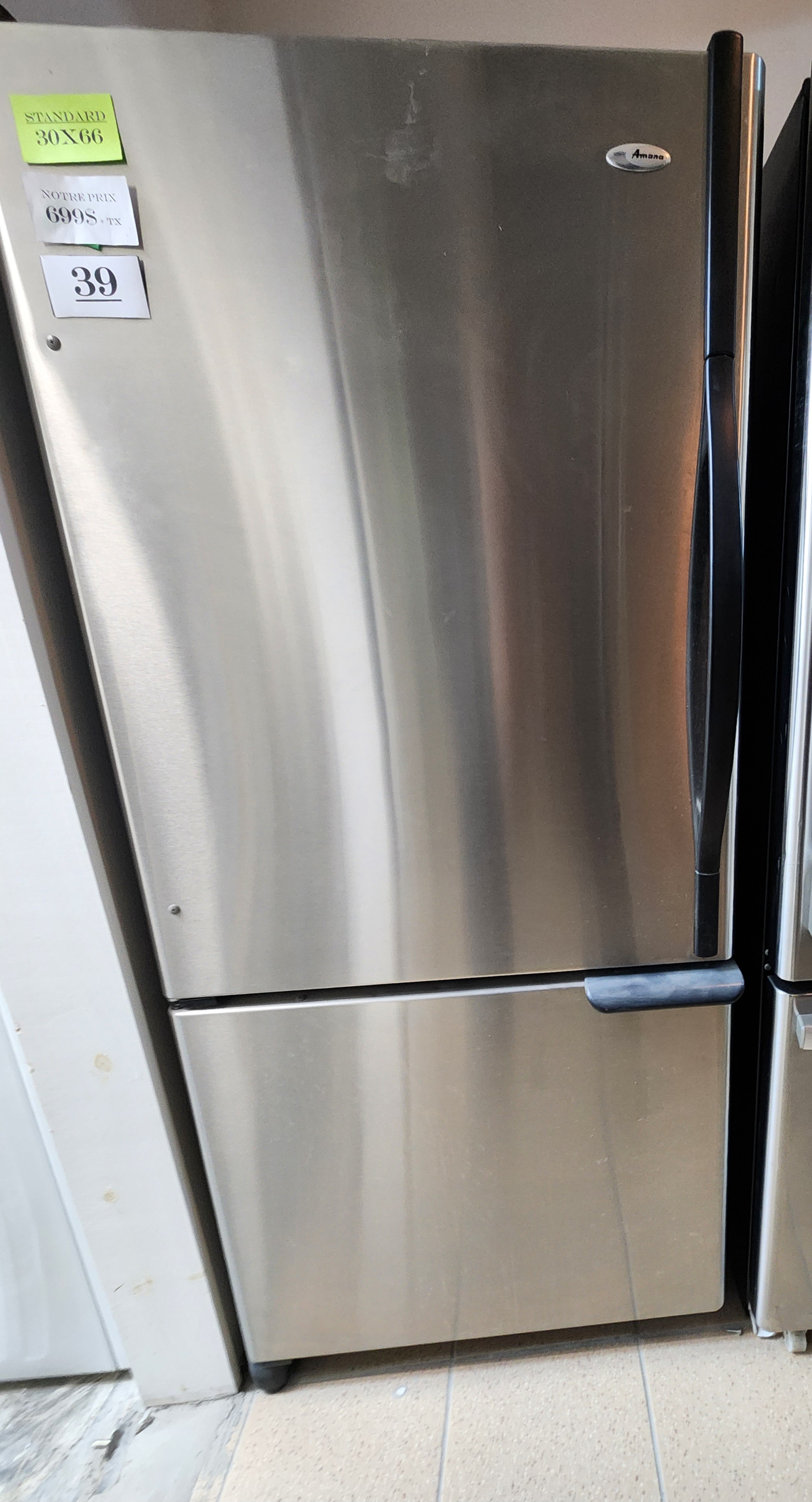 39-REFRIGERATEUR CONGELATEUR EN BAS INOX