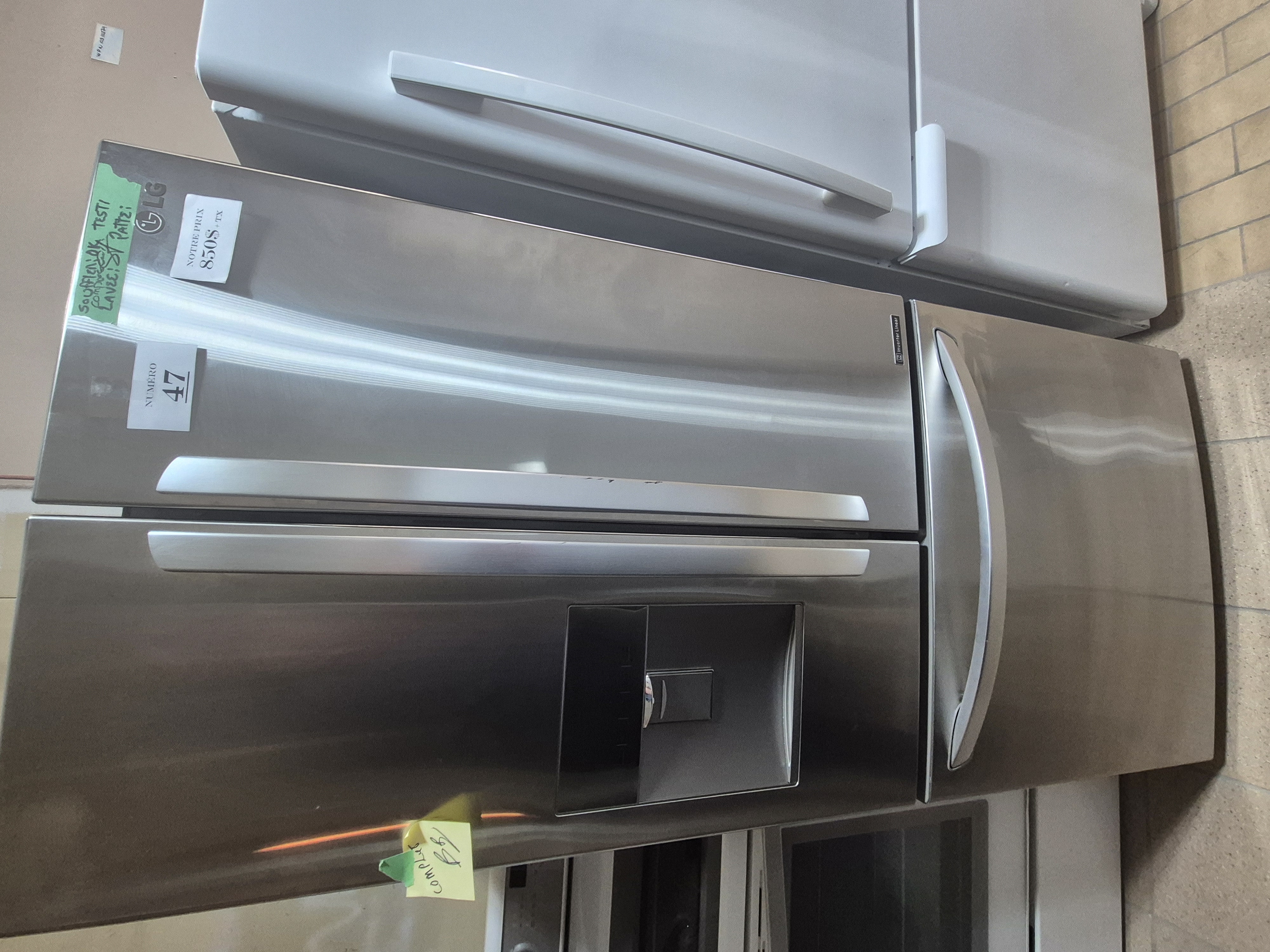 #47 Réfrigérateur LG portes françaises – Inox, eau & glace