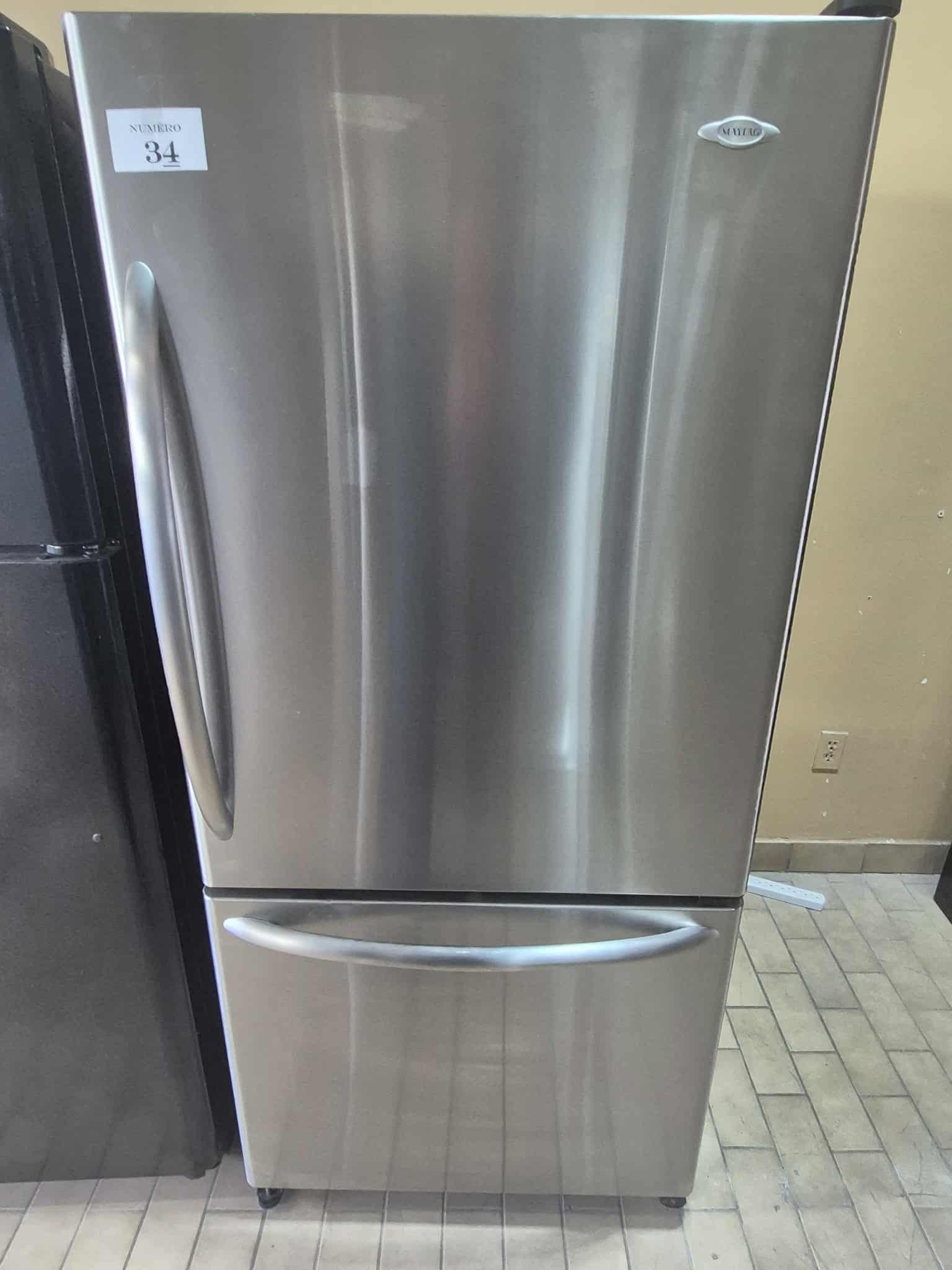 #34 Réfrigérateur Maytag – Stainless, tiroir bas